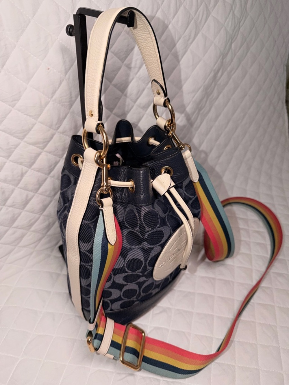 Coach Dempsey Bucket & Drawstring Blue Leather - Picture 3 of 13